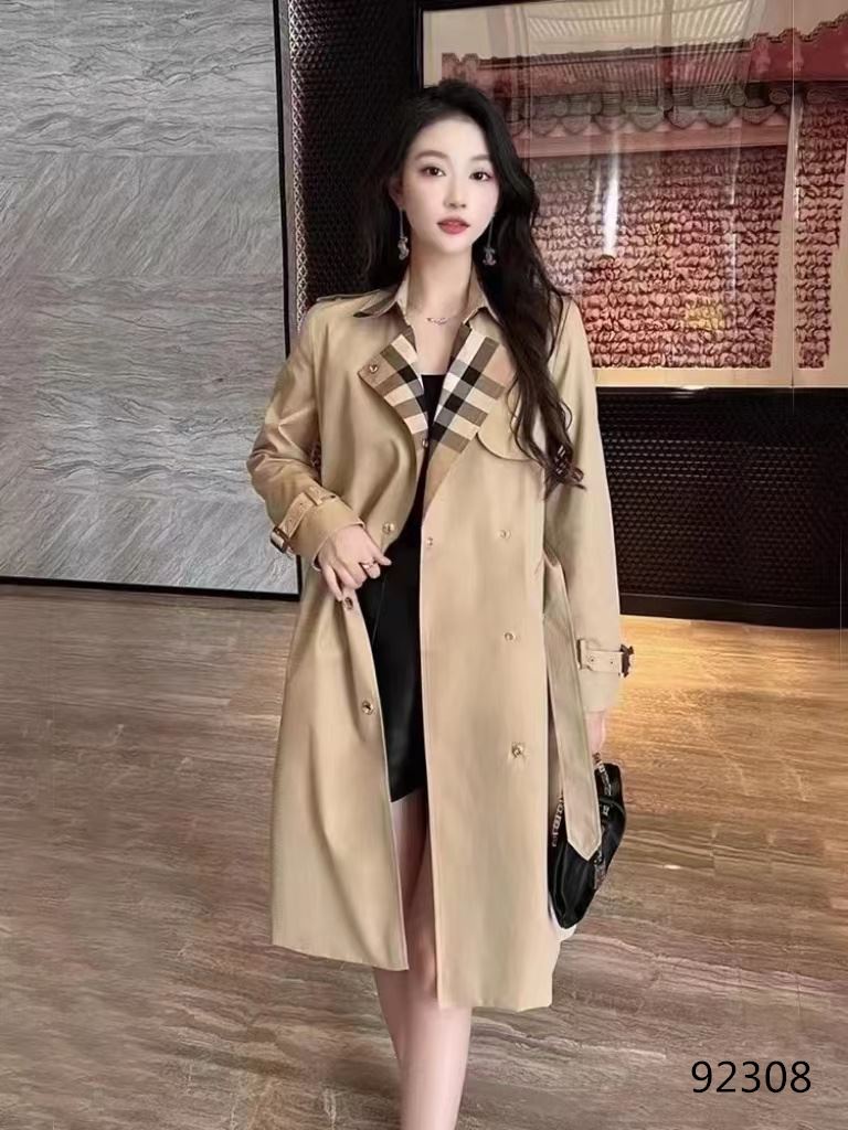 Burberry Outwear